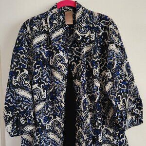 Print Shirt w Black Tank that is attached